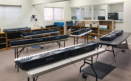 Group Piano